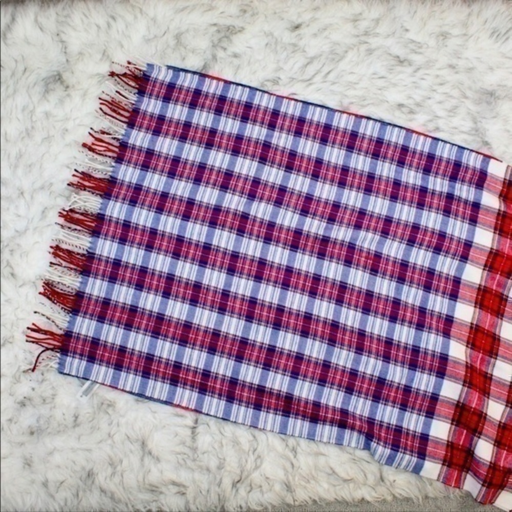 GAP Plaid Print Cozy Fringe Scarf in Poster Red and blue soft wide scarff